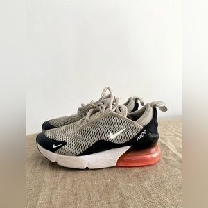 Kid’s Nike Air Max 270 Light Bone without Box Size 1.5Y